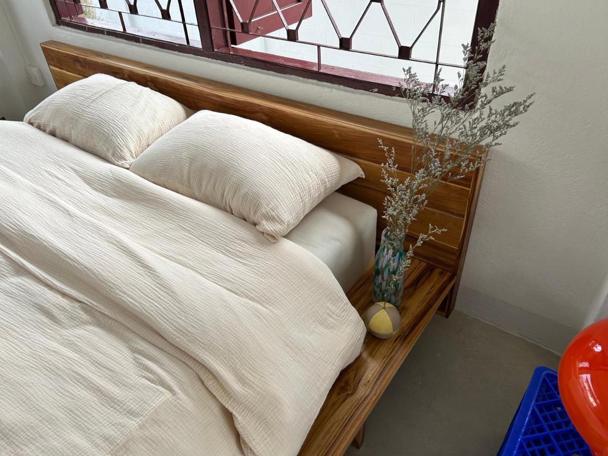 Cozy Villa In Chiangmai Old Town Chiang Mai Extérieur photo